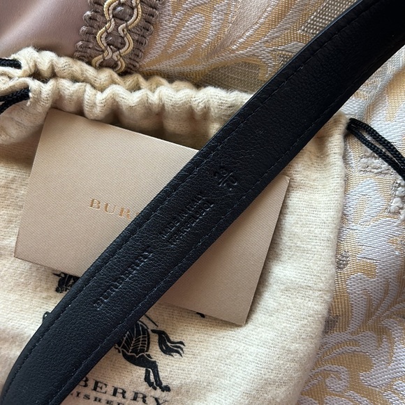 Burberry women’s belt - Picture 6 of 6